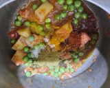A picture of step 6 of Matar aloo sabji.