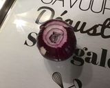 Une image de l'étape 3 de Salade de pommes de terre aux harengs, légumes et câpres.