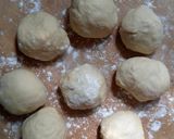 A picture of step 6 of Rolled doughnut.