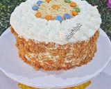 A picture of step 8 of Vanilla Cake with whipped Cream Frosting.