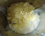 A picture of step 1 of Methi kadigole.