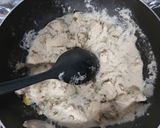 A picture of step 2 of Murg malai roll.