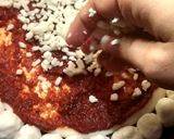 A picture of step 6 of Cheese bomb pizza.