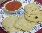 A picture of step 7 of Rice flour paratha with tomato chutney.