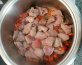 Foto del paso 2 de la receta: Estofado de pavo🦃