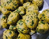 મેથી પાલક ના થેપલા (Methi Palak Thepla Recipe In Gujarati) રેસીપી સ્ટેપ4ફોટો