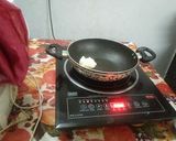 A picture of step 1 of Milk Made Carrot Halwa.