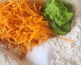 A picture of step 3 of Oats Carrot Idli.