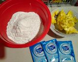 Foto langkah ke 1 dari resep Kue Semprit Susu 3 Bahan.