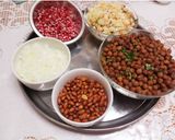 A picture of step 2 of Chatpata Bhel.
