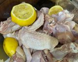 Foto langkah ke 1 dari resep Garlic Pepper Wing and Thigh Chicken.