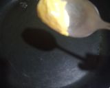 A picture of step 5 of French omelette.