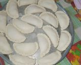 Foto del paso 4 de la receta: Empanadas de jamón, queso y choclo 😋