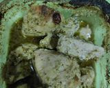 Foto del paso 2 de la receta: Pechuga de pollo al pesto y ensalada de brócoli y champiñones