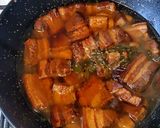 A picture of step 12 of Hong Shao Rou (Red Braised Pork).