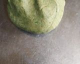 A picture of step 5 of Bathua Methi puri.