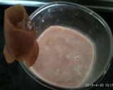 A picture of step 2 of Chikoo milkshake.