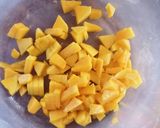 Foto del paso 6 de la receta: Panna cotta de chocolate, coulis de mango y pastisetas