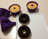 Foto del paso 5 de la receta: Mini bundt cake de naranja y chocolate