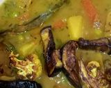 A picture of step 3 of Winter Vegetables simple curry.