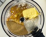 A picture of step 2 of Banana Cake.