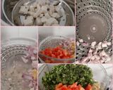 A picture of step 1 of Steamed Palak Paneer.