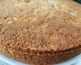 A picture of step 8 of Apple Cinnamon and Honey Cake.