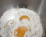 Foto langkah ke 1 dari resep Donat metode autolisis (donat tanpa mixer dan ulen).