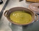 Une image de l'étape 5 de Sauce salade au pesto de céleri.