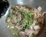 A picture of step 3 of White Bone less chicken.