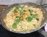Spaghetti Olio E Aglio With Chili Garlic recipe step 5 photo