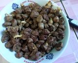 Foto langkah ke 1 dari resep Oseng pedas jantung ayam.