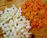 Tejszínes karalábéleves recept fázis 1 fotója