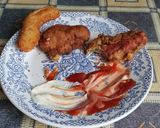 899. Egy kis nasi bundás virsli és bolti csirkemell falatok ! recept fázis 4 fotója