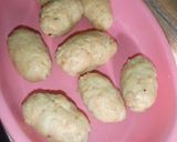 A picture of step 2 of Potato Roll Samosa.