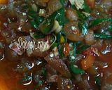 Foto langkah ke 3 dari resep Tumis kikil cabe ijo.