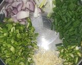 A picture of step 3 of Crispy Chicken Garlic.
