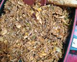 Foto langkah ke 3 dari resep Ayam Suwir Saus Barbeque / Isian Roti.