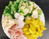 Hình bước làm 3 của món Hoa vàng trên cỏ xanh - Cà bát om chuối đậu #TapDeVang23