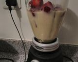 Foto del paso 1 de la receta: Smoothie De 🍓🍓🍓🍓🍓🍓🍓🍓🍓🍓