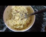 A picture of step 4 of Garlic bread dominos style juls kaur kitchen.