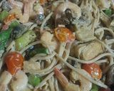 A picture of step 6 of Seafood Pasta.