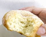 Foto langkah ke 5 dari resep Donat Simple, tanpa diuleni & mixer.