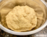 Foto del paso 9 de la receta: Panettone con pasas y chocolate blanco “sin gluten”