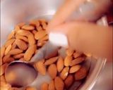 صورة لخطوة 2 من وصفة أملو بالوز والعسل على طريقتي 🇲🇦