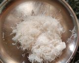 A picture of step 2 of Mooli parantha.