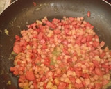 Foto del paso 4 de la receta: Macarrones de colores a la carbonara con Frankfurt y bacon