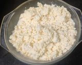 A picture of step 1 of Paneer bhurji.