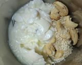 A picture of step 2 of Kashmiri Paneer Yakhni.