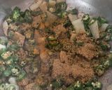 A picture of step 3 of Bhindi fry.